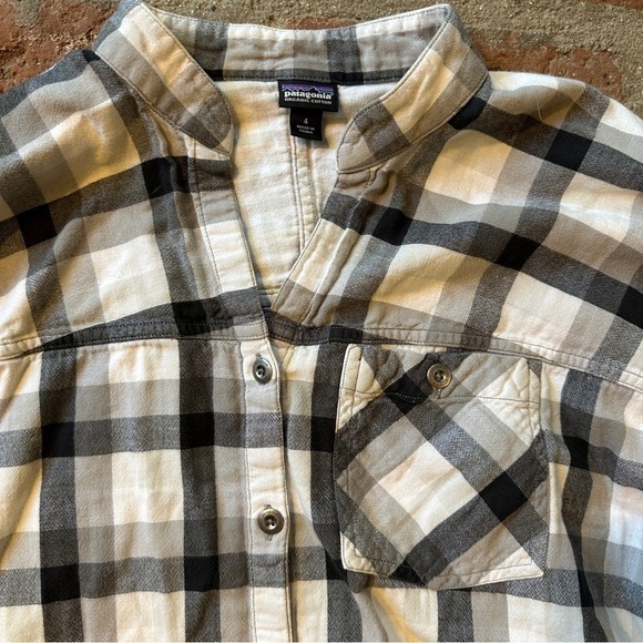 Patagonia Double Weave Woven size 4 button down Feather Grey shirt - Picture 3 of 15